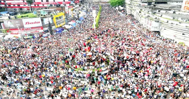 চব্বিশের গণঅভ্যুত্থান ঘিরে রাজধানীতে ৭০৭ মামলা, গ্রেপ্তার ৫ হাজার ৭৯ জন