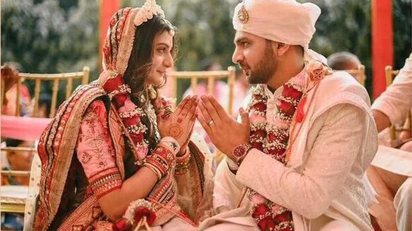চুপি চুপি বিয়ে সারলেন অভিনেত্রী স্বীকৃতি